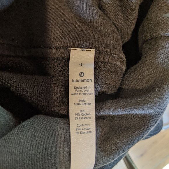 Lululemon Turtleneck Sweatshirt Pullover - Picture 4 of 4